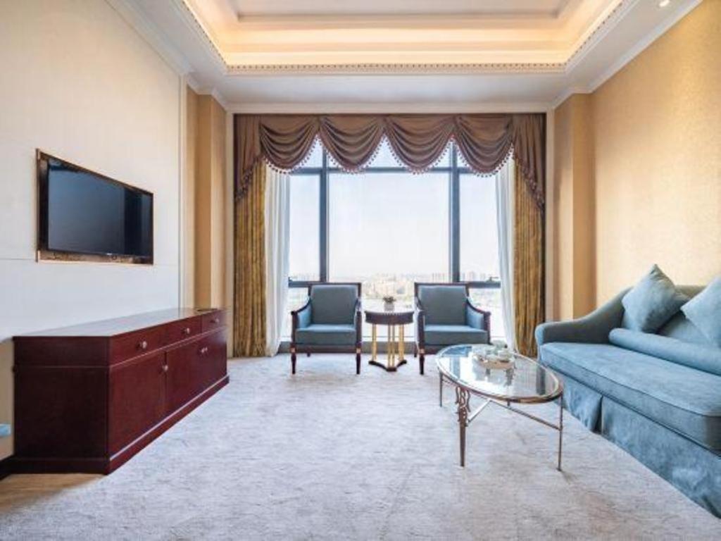 Eurasia Convention International Hotel Wuhan Exteriör bild
